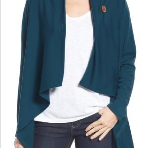 Bobeau one button draped fleece sweater